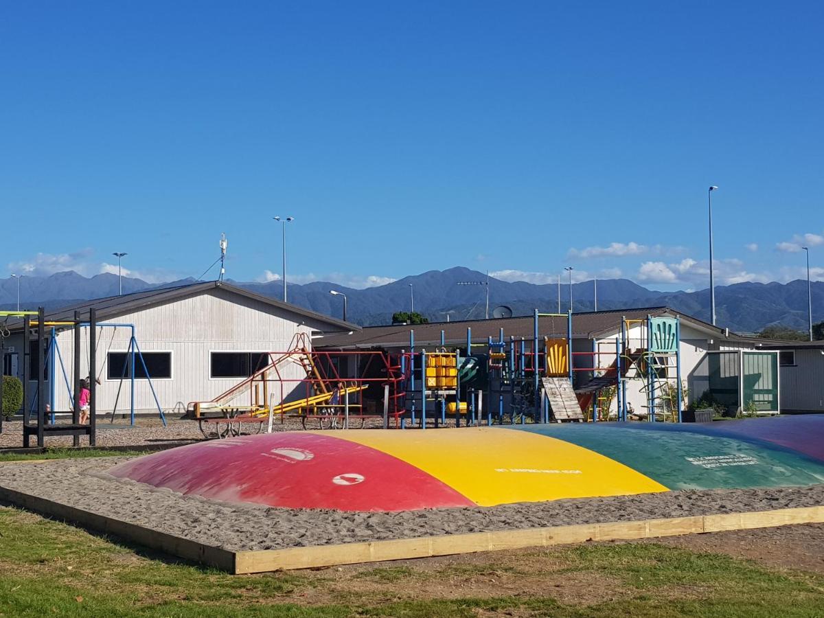 Levin Top 10 Holiday Park 外观 照片